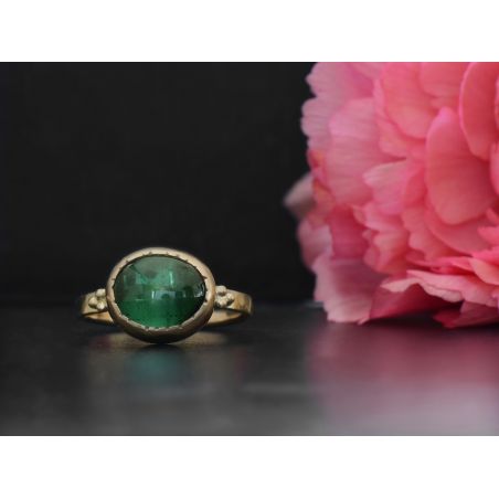 Queen B yellow gold and oval green tourmaline ring by Emmanuelle Zysman