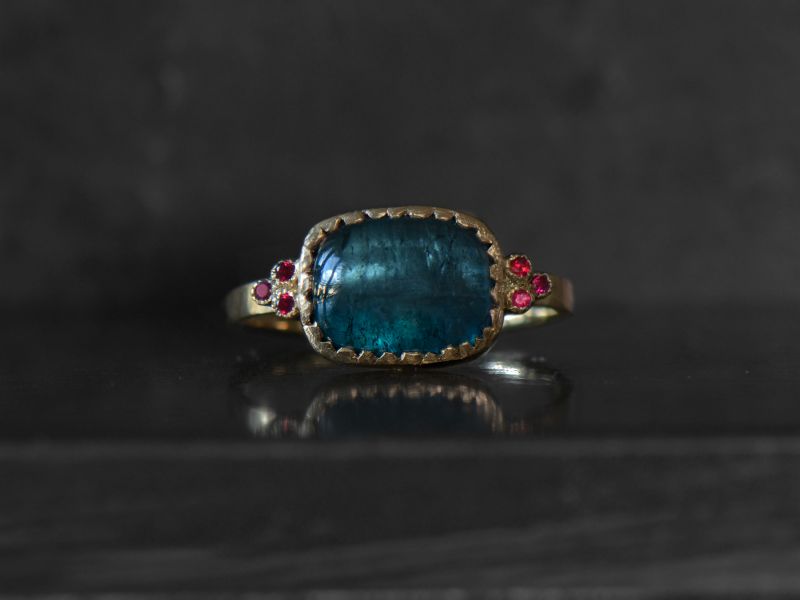 Ruby Queen 4,50cts green tourmaline and yellow gold ring by Emmanuelle Zysman