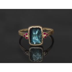 Ruby Queen yellow gold and 2,02cts green tourmaline ring by Emmanuelle Zysman