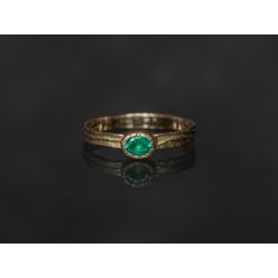 Ana Sitia small emerald ring by Emmanuelle Zysman