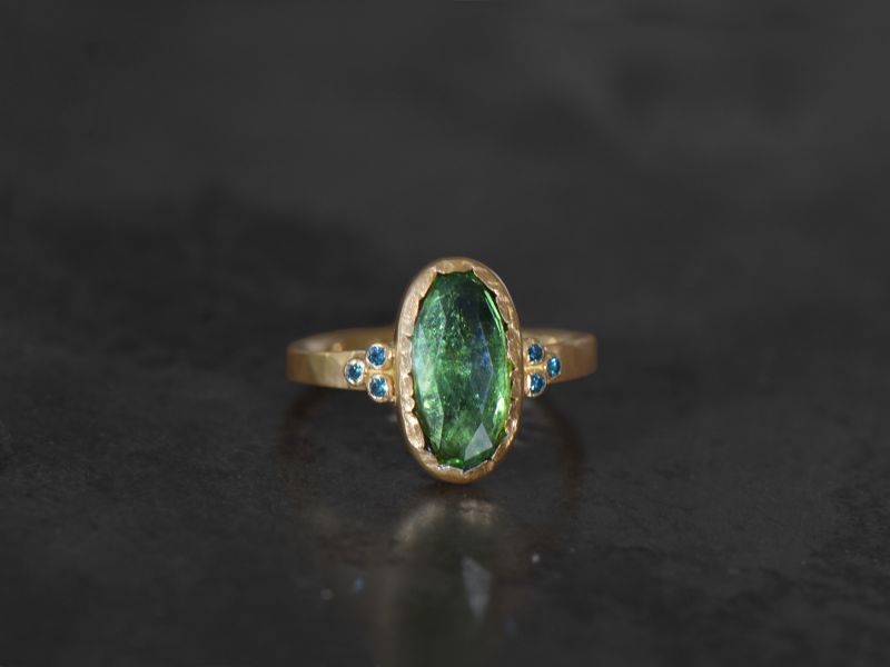 Queen blue diamonds and 2,40cts oval green tourmaline ring by Emmanuelle Zysman