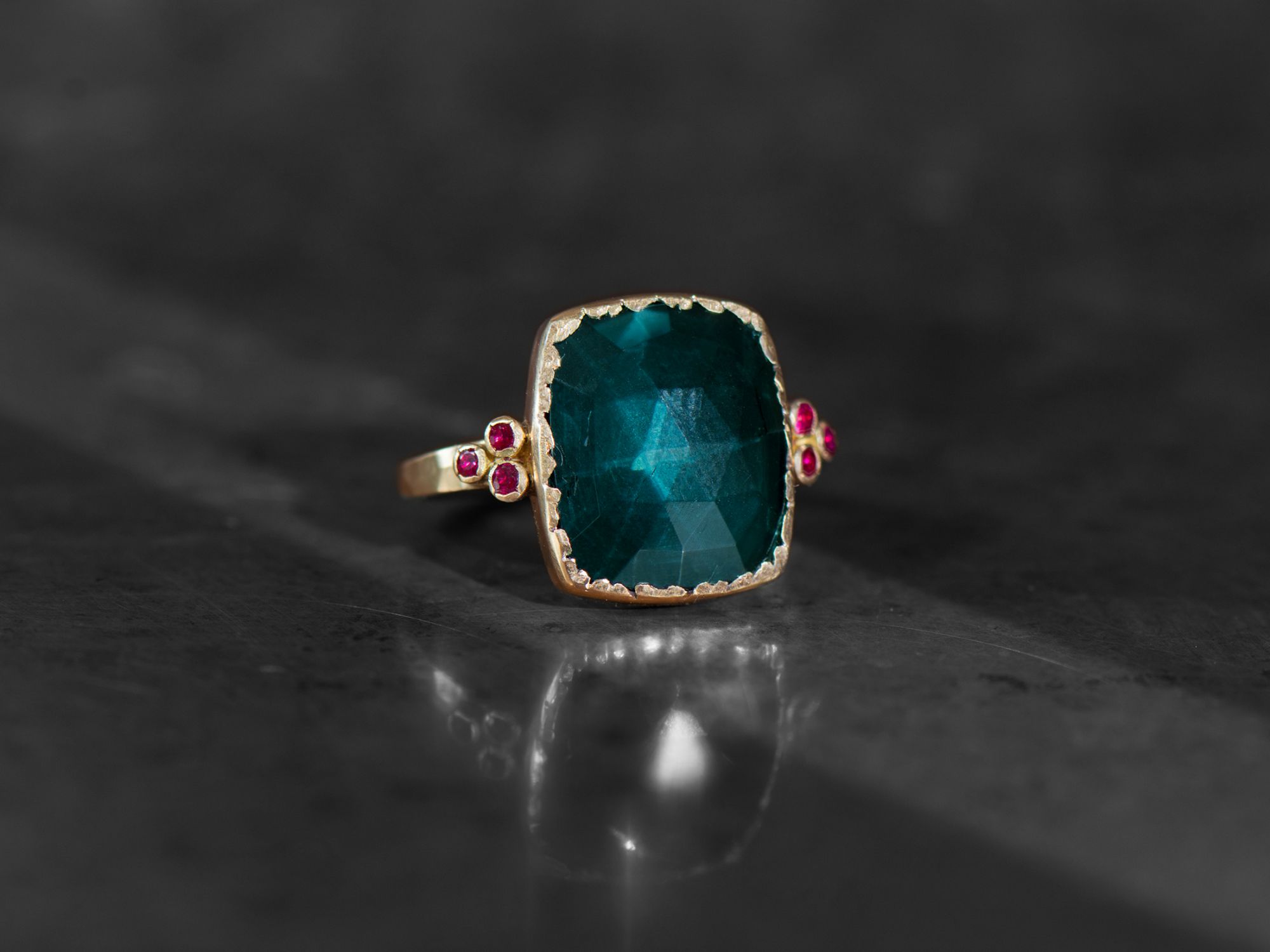 Queen Rubies and 5,78 cts petrol blue tourmaline ring by Emmanuelle Zysman