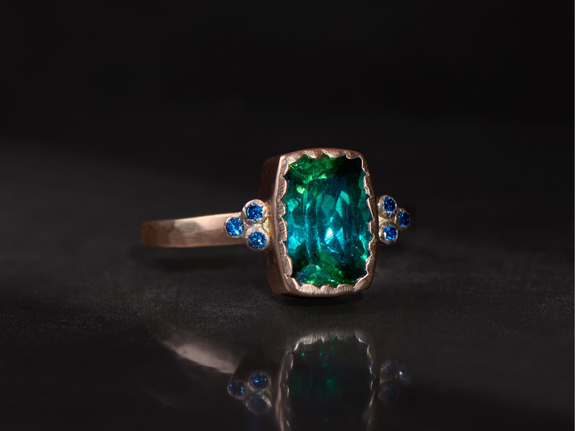 Queen Blue diamond and 2,52cts intense green tourmaline ring by emmanuelle zysman