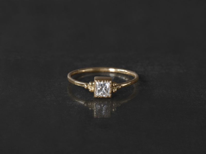 Princess diamond ring