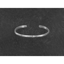 Bracelets Stella Argent palladié martelé pierre homme par Emmanuelle Zysman
