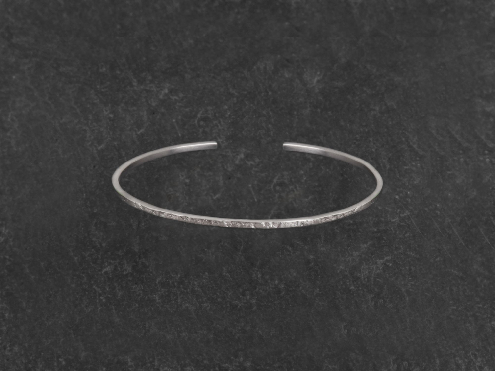 Pegase palladium plated silver thin bracelet for men by Emmanuelle Zysman