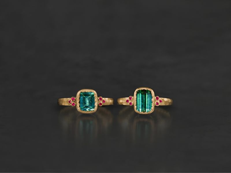 Queen rubies and green...